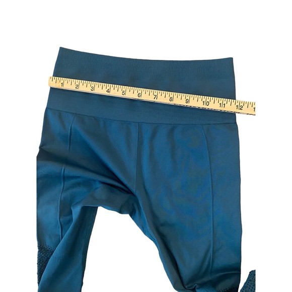 Fabletics Small Green Compression Perforated Leggings SYNC Stretch Athletic - Picture 6 of 6